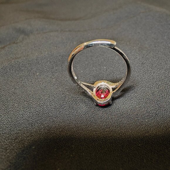 Stering Silver Garnet Ring - Picture 4 of 5